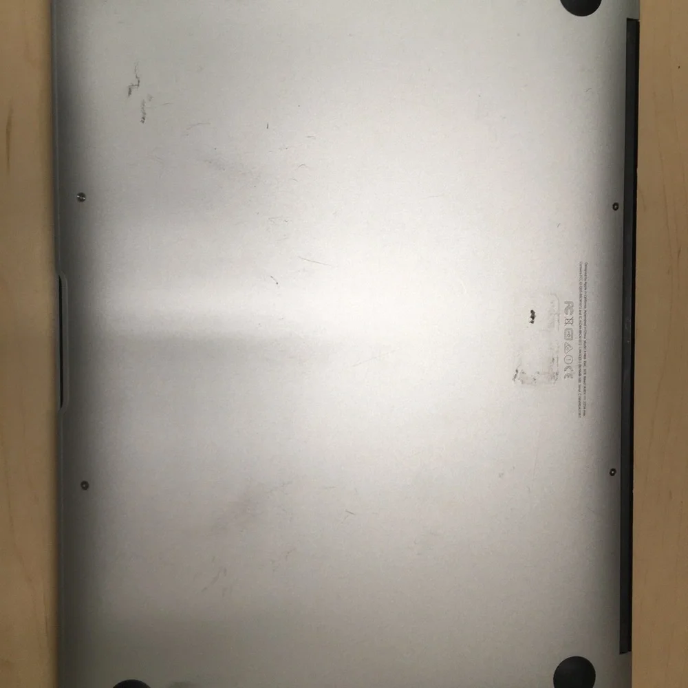 Mac air 2017 13 inch MacOS Scratches . Small dent $270